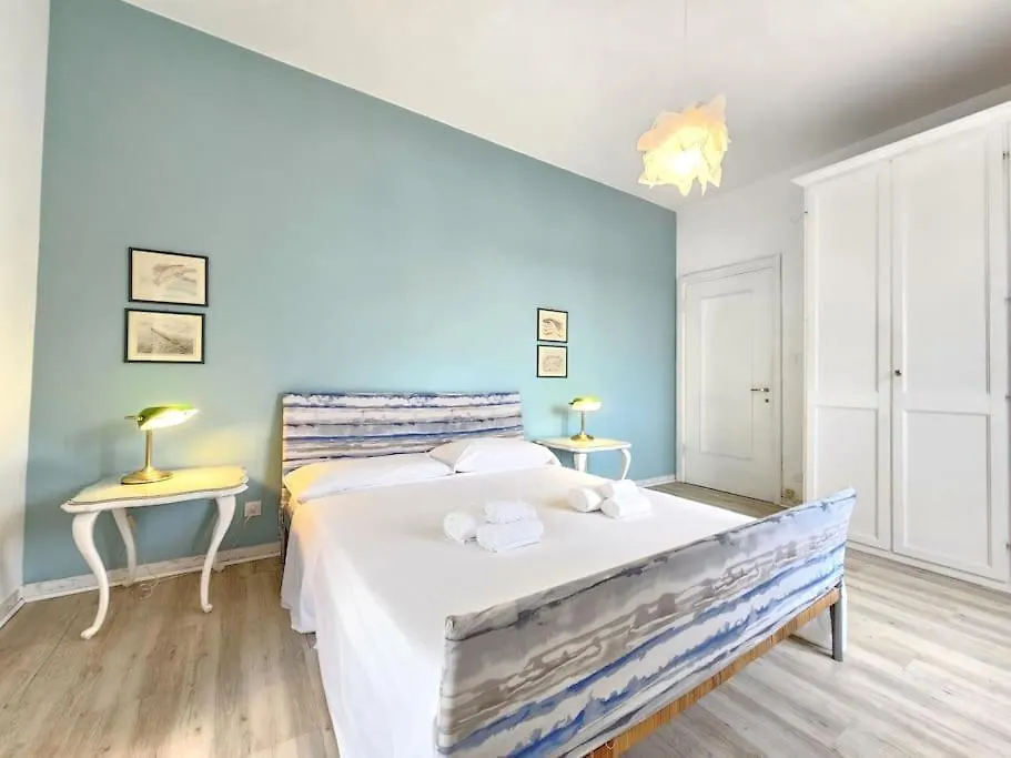Free ParkA 5 Minuti Dal Centro - Wifi E Netflix Apartment Rapallo 0*,  Italy